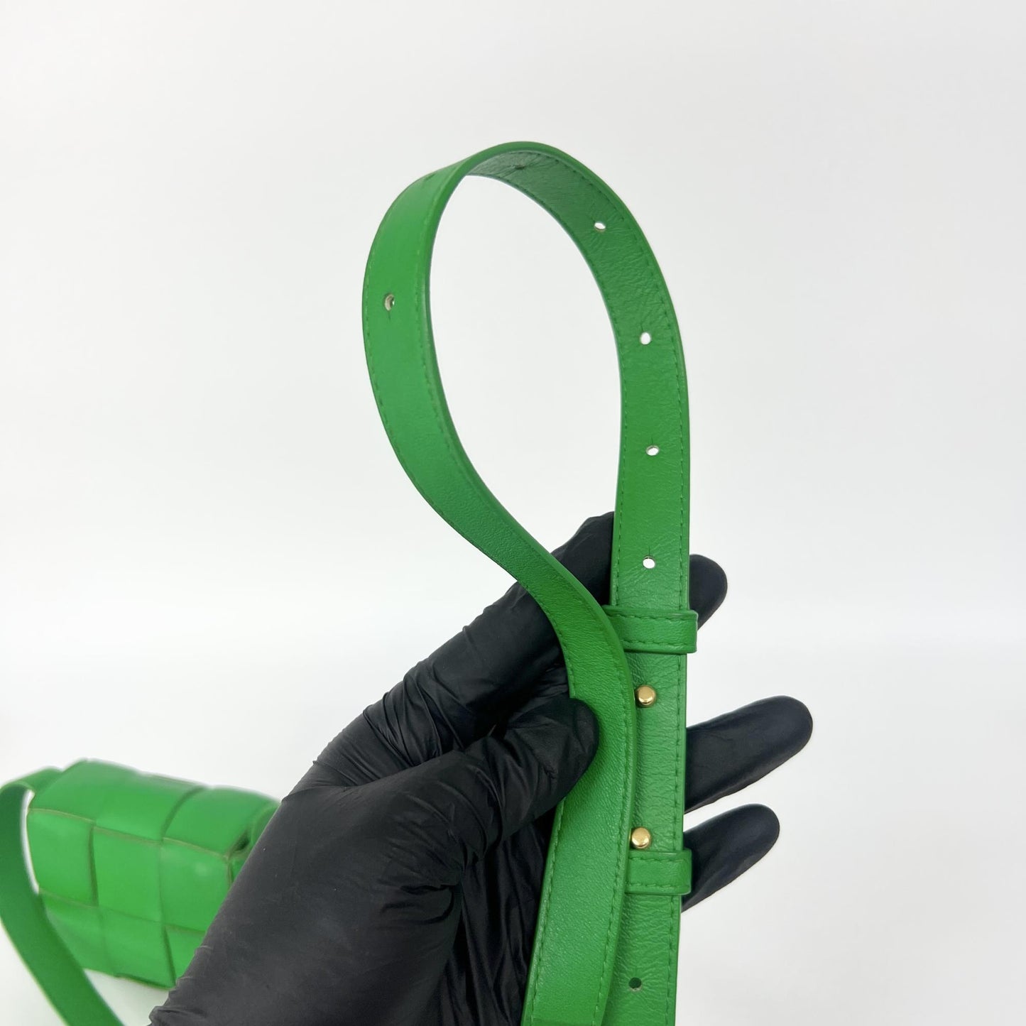 Bottega Veneta Cassette Bag Mini Parakit Green
