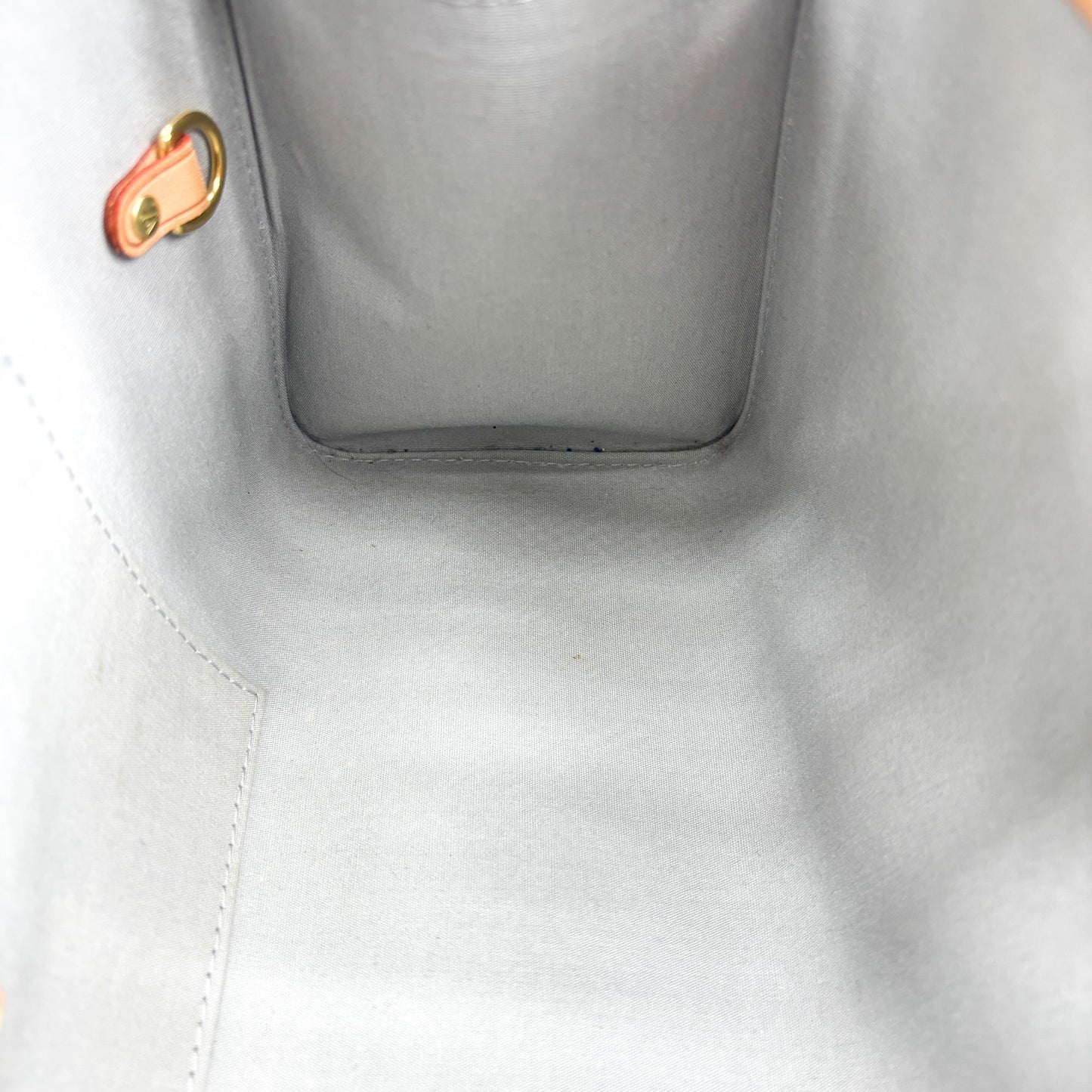 Louis Vuitton Monogram Vernis Roxbury Drive Pearl