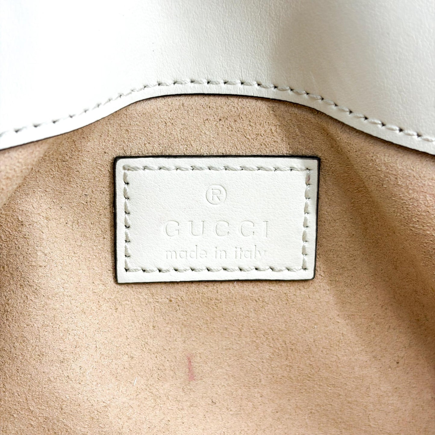 Gucci GG Marmont Matelassé Super Mini Bag White