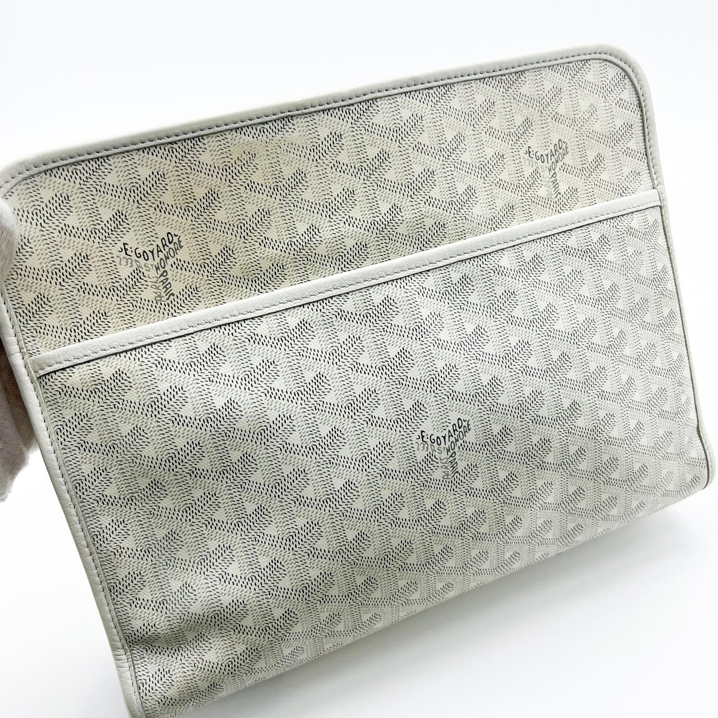 Goyas Juvance Toilet Clutch GM