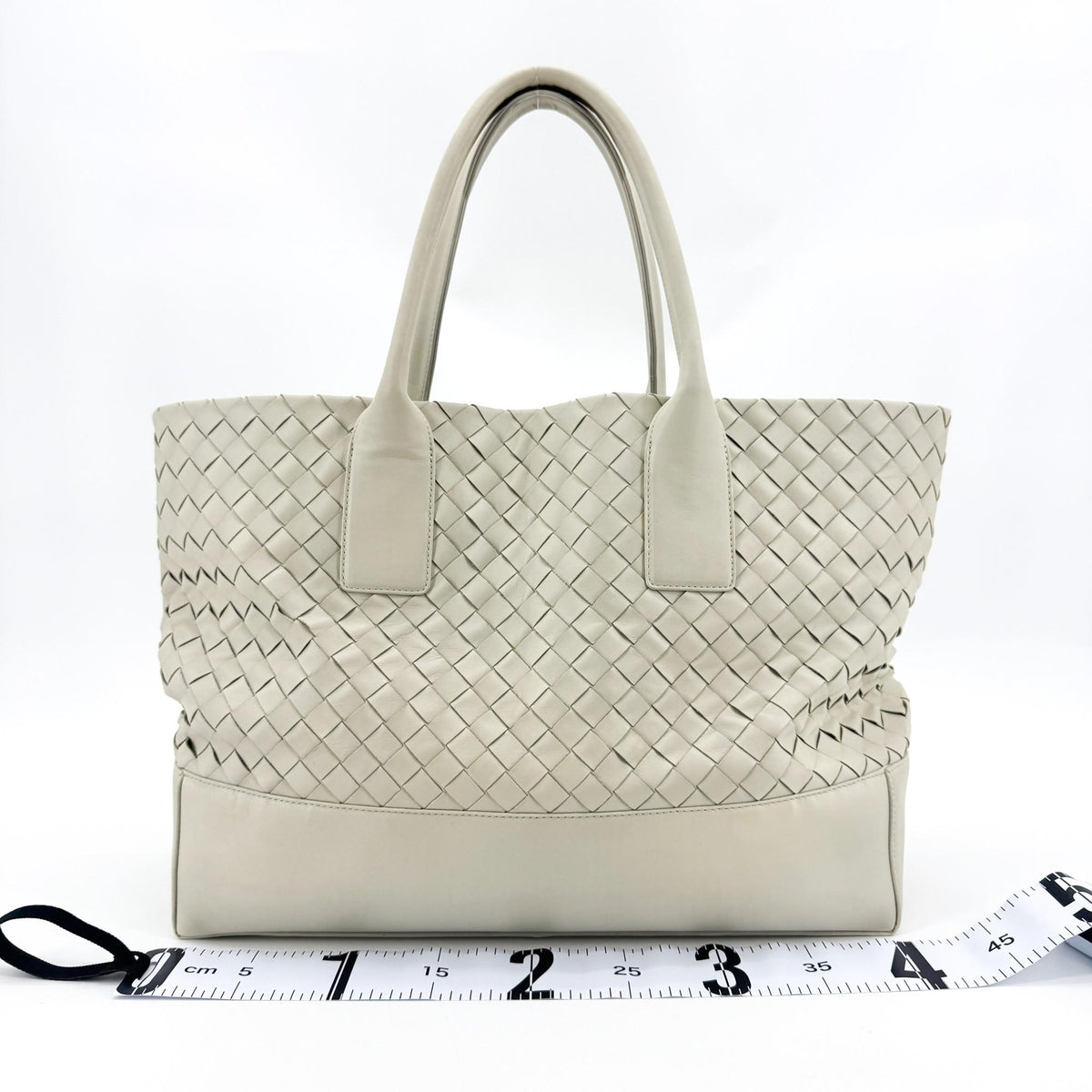 Bottega Veneta Intrecciato Medium Tote Bag