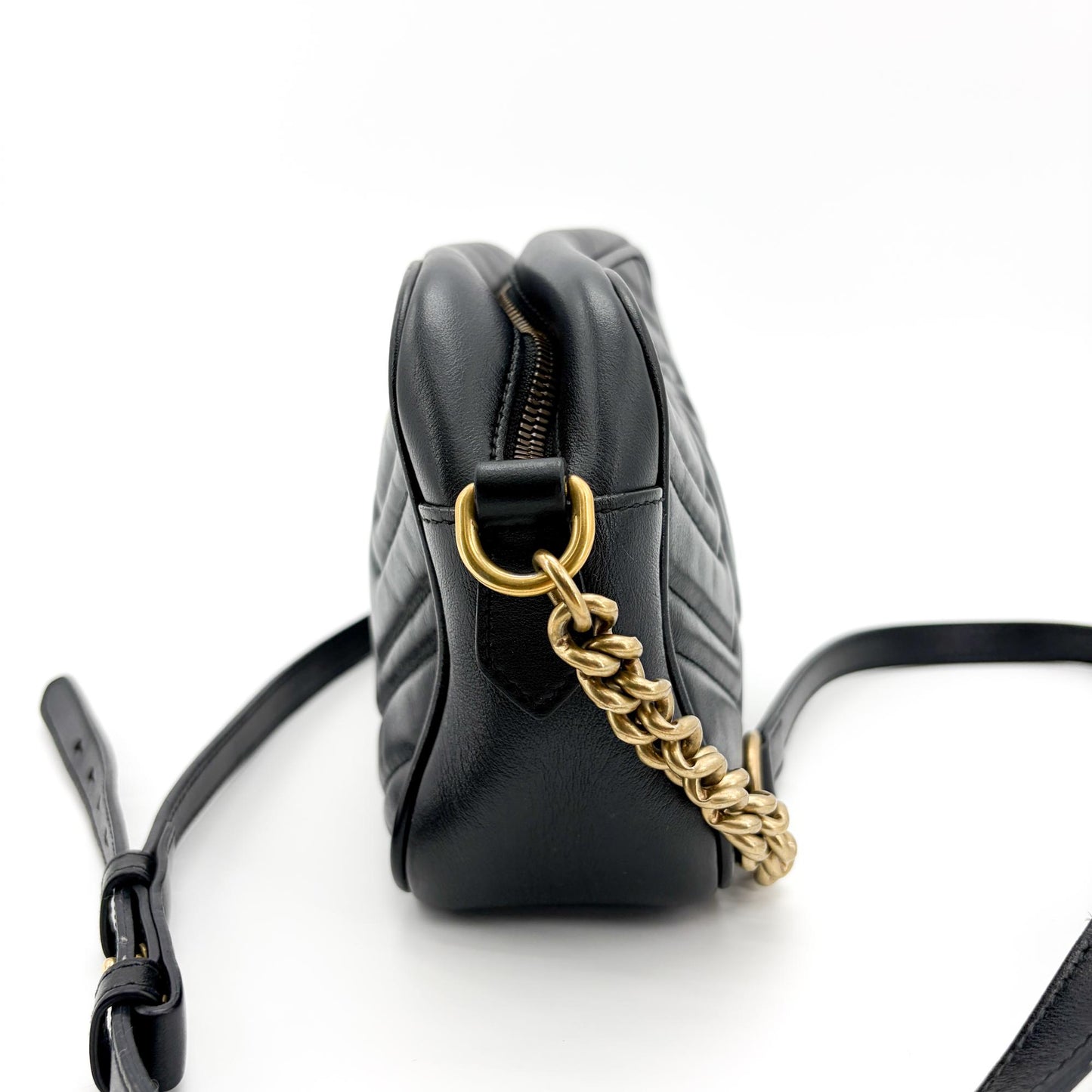 Gucci GG Marmont Small Matelassé Camera Bag Shoulder Bag Black