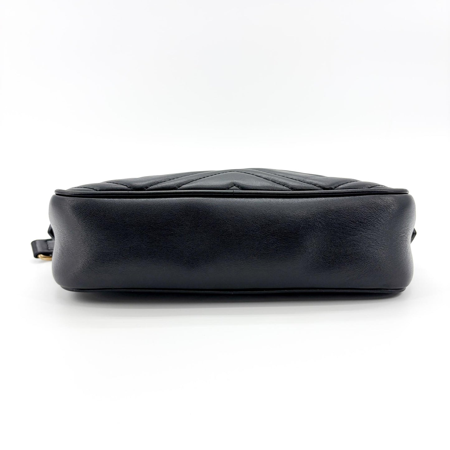 Gucci GG Marmont Small Matelassé Camera Bag Shoulder Bag Black