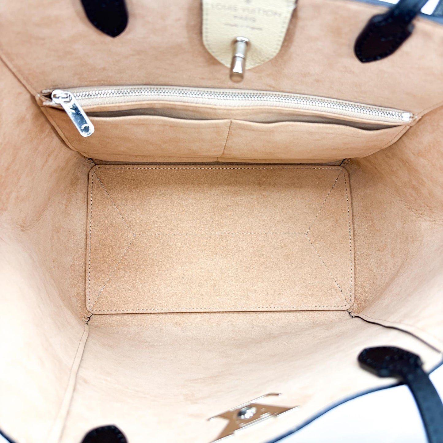 Louis Vuitton Lockme Shopper Black Beige