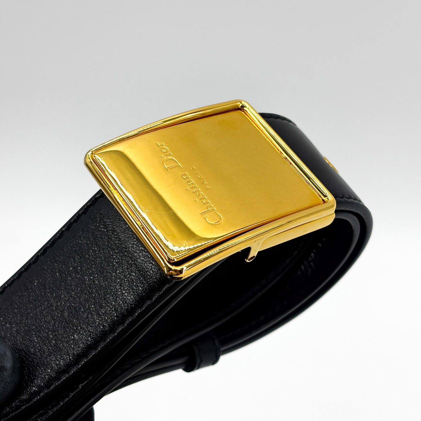 Dior 30 Montaigne Box Bag Black with Gold Hardware