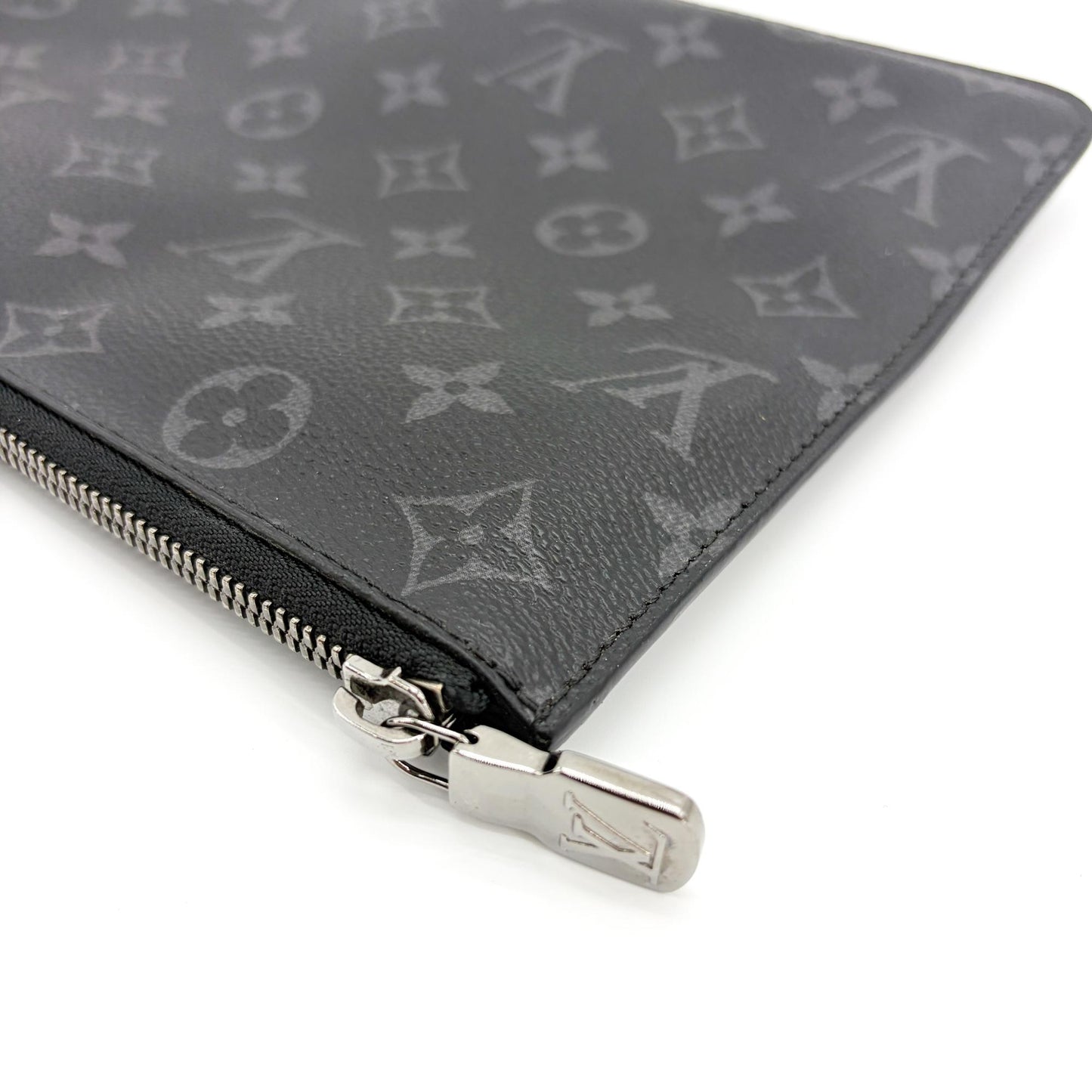Louis Vuitton Pochette Voyage MM Monogram Eclipse