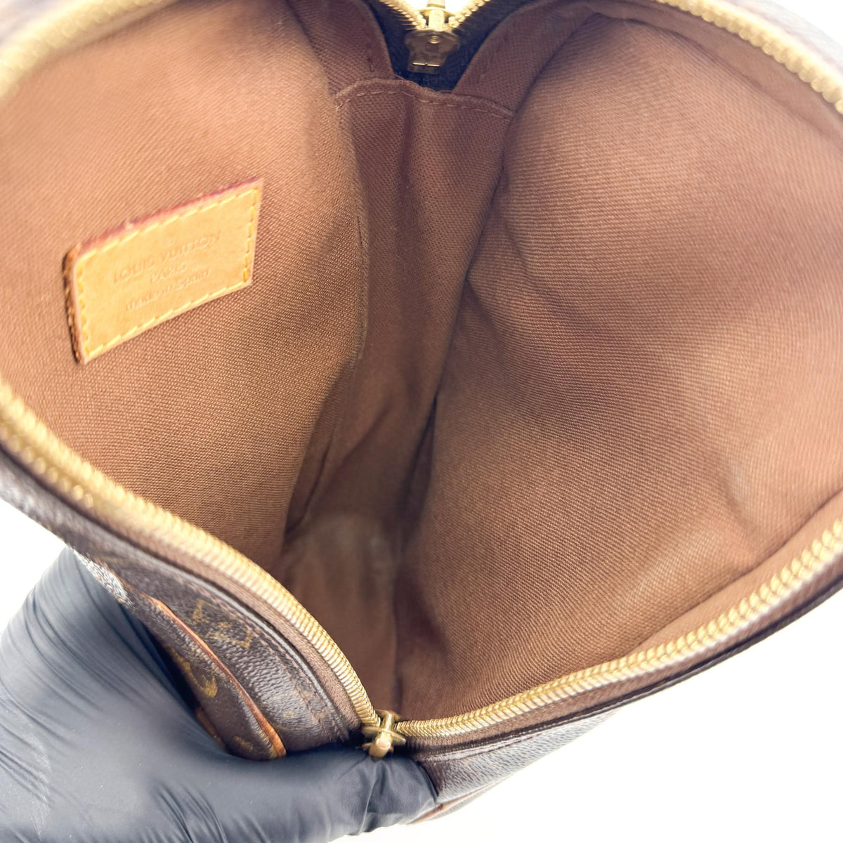 Louis Vuitton Monogram Pochette Kangji