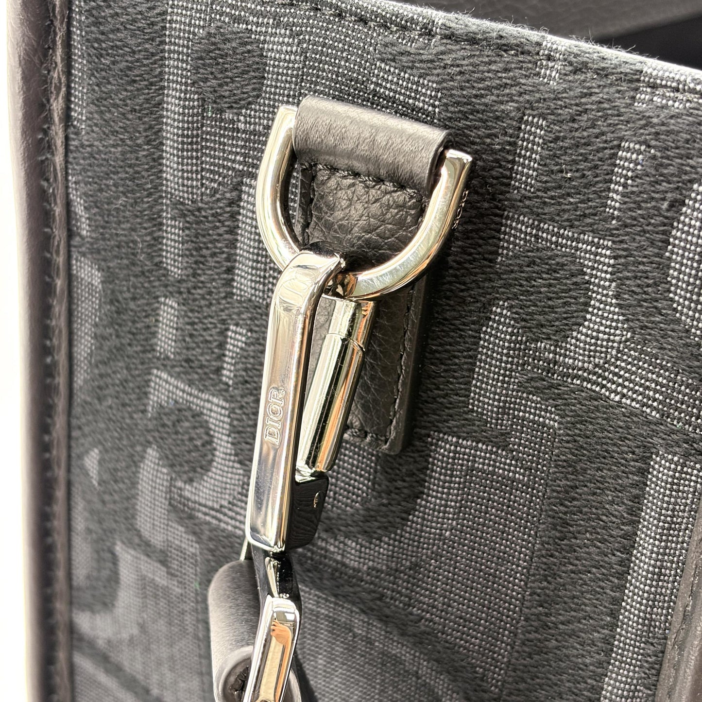 Dior Vertical Tote Bag Black Oblique Jacquard