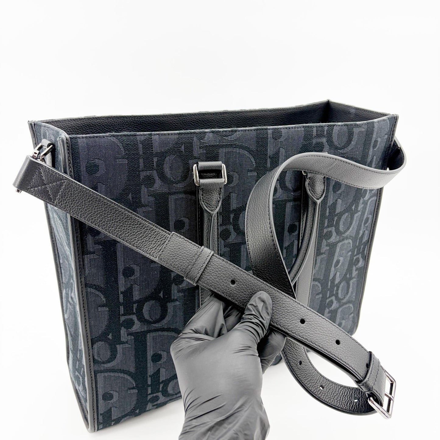 Dior Vertical Tote Bag Black Oblique Jacquard