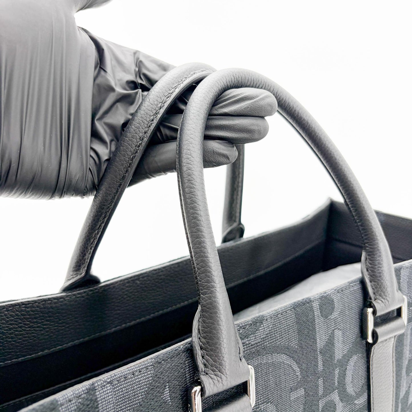 Dior Vertical Tote Bag Black Oblique Jacquard