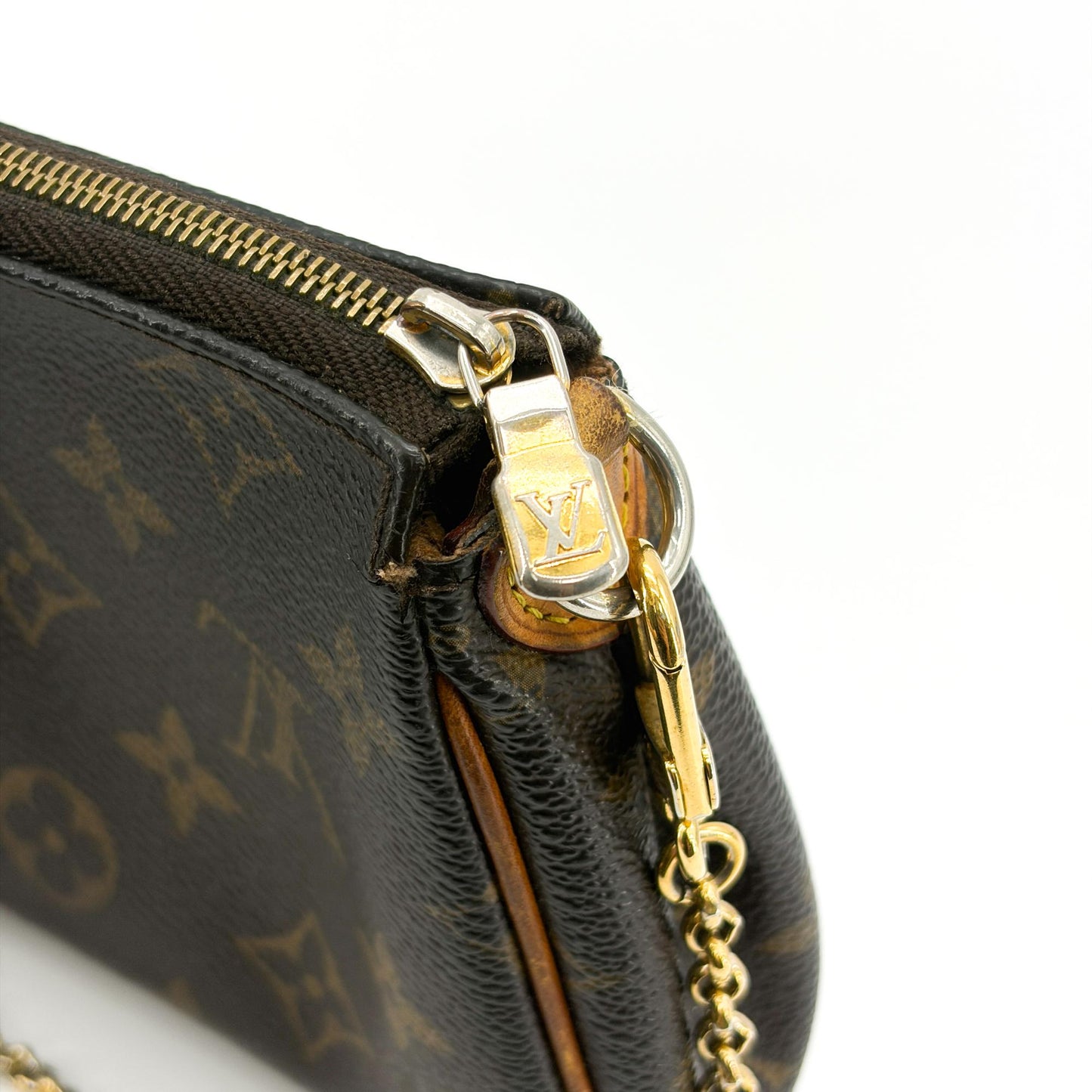 Louis Vuitton Monogram Eva Clutch