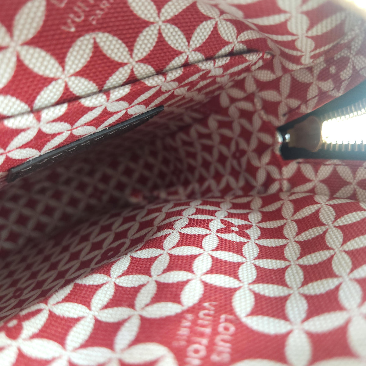 Damier Amazone Crossbody Bag M40768