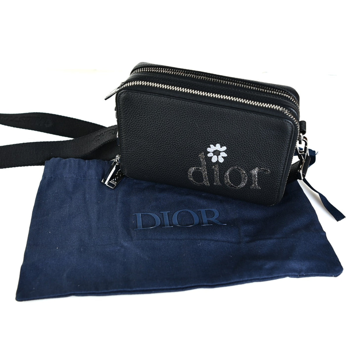 By ERL Strap Pouch Crossbody Bag 2ESBC119SER