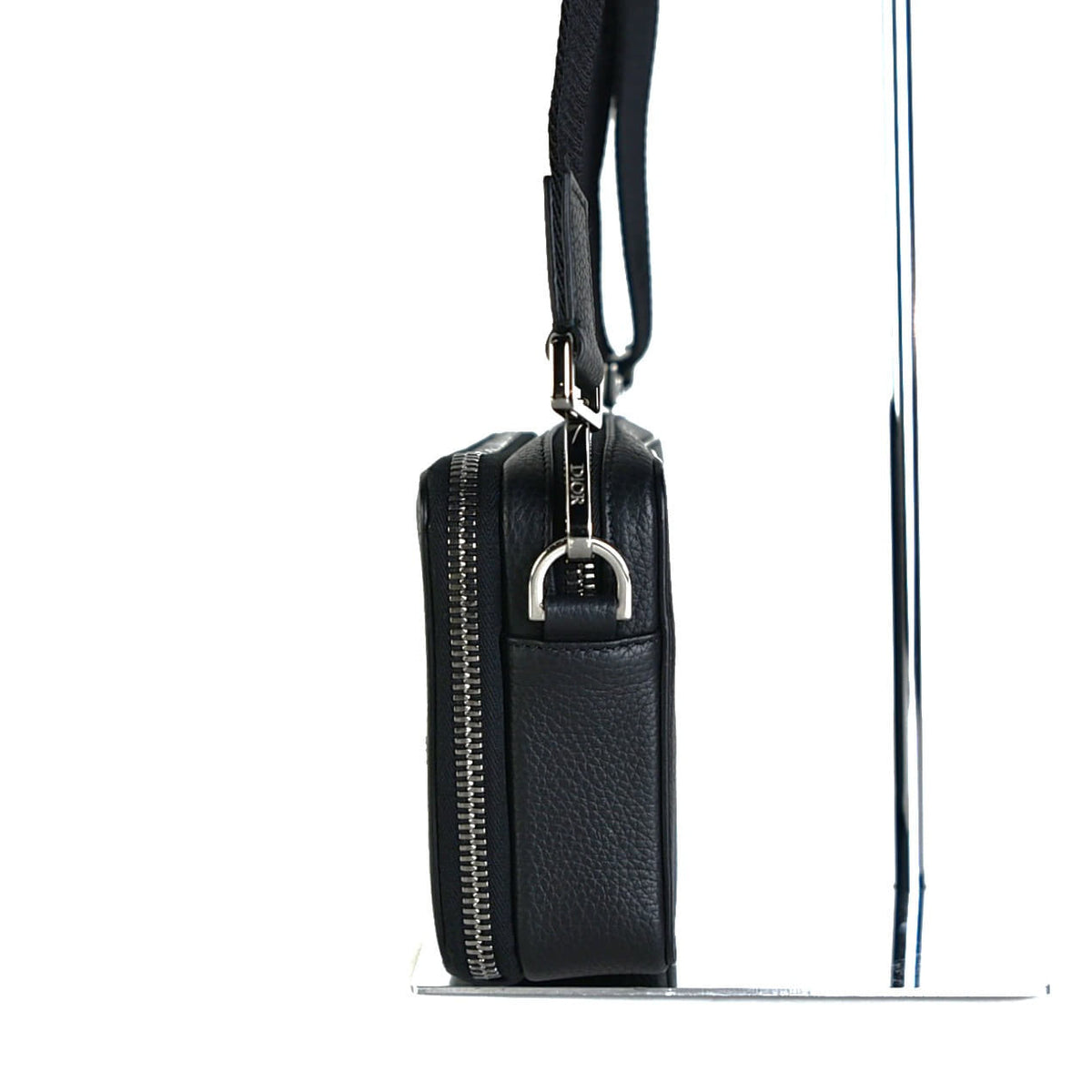 By ERL Strap Pouch Crossbody Bag 2ESBC119SER
