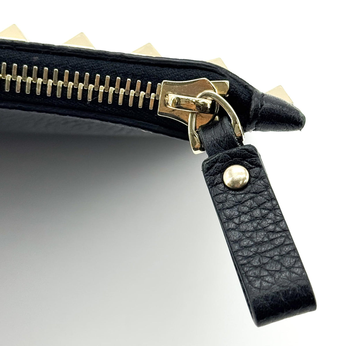 Valentino Rockstud Calfskin Clutch Black