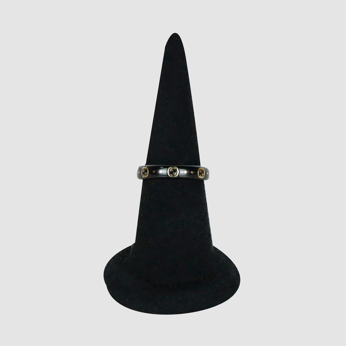 14 Icon Interlocking 18K Ring 679262