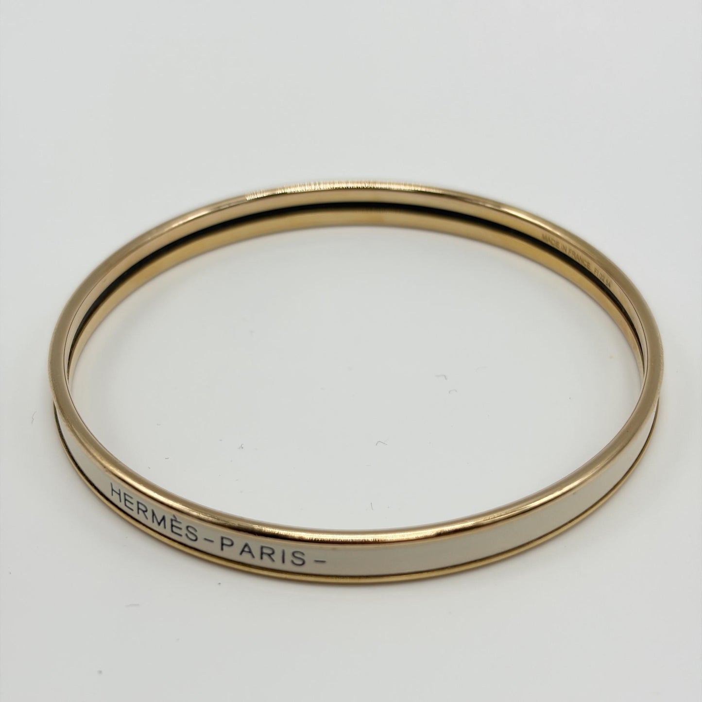 Hermès Narrow Enamel Bangle Ivory Gold Hardware