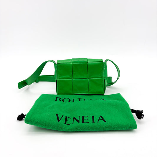 Bottega Veneta Mini Cassette Sac Ceinture Parakit
