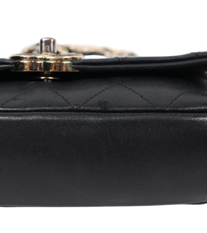 Chanel Black Lambskin Quilted CC Flap Chain Shoulder Bag