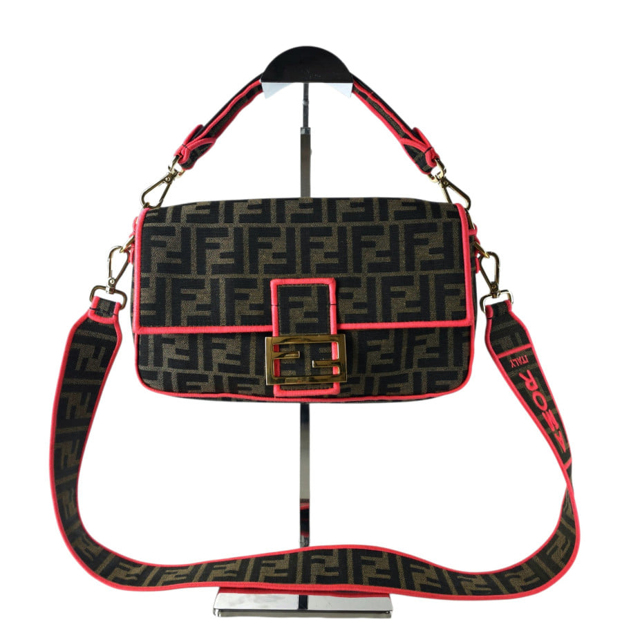 Baguette FF Motif Fabric Shoulder Bag Crossbody Bag 8BR600