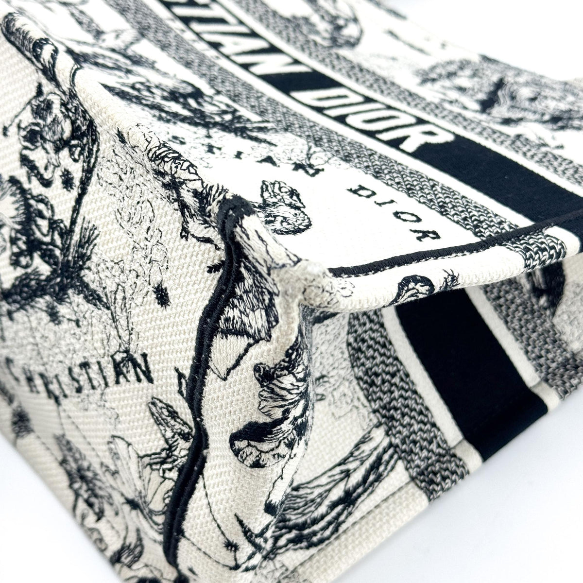 Dior Book Tote Bag Medium White Black Zodiac Embroidery
