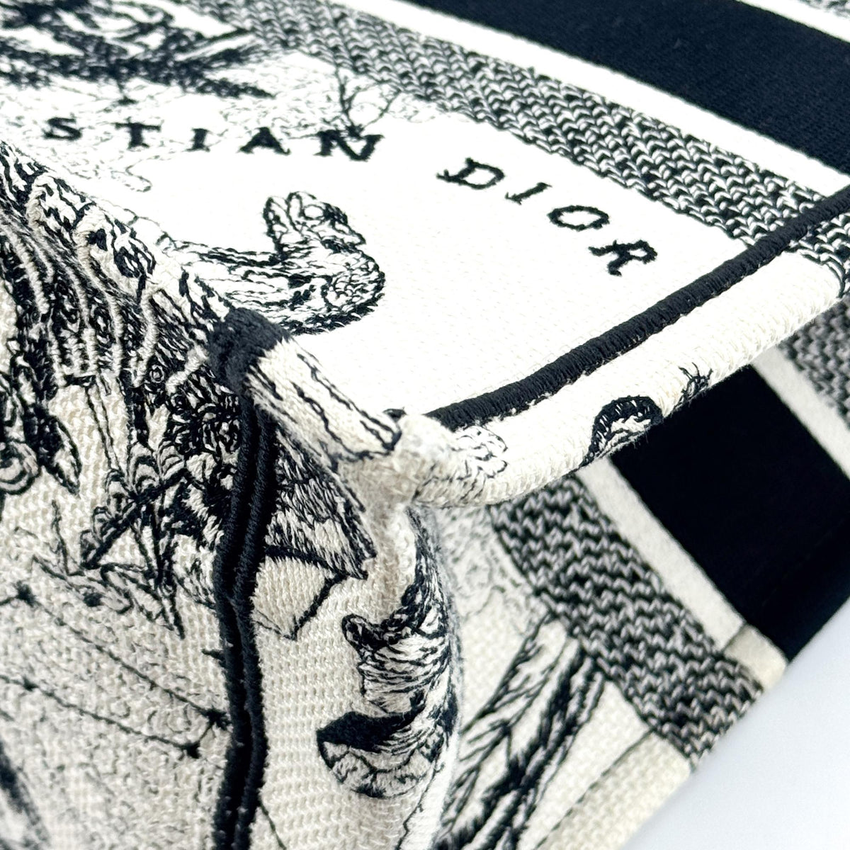 Dior Book Tote Bag Medium White Black Zodiac Embroidery