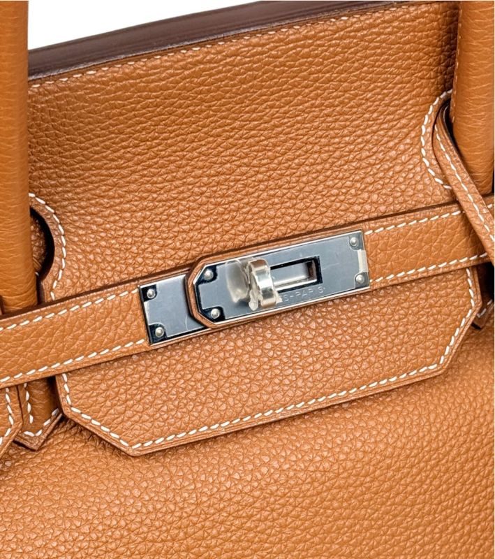 Hermès Birkin 40 Square with "O" Engraving