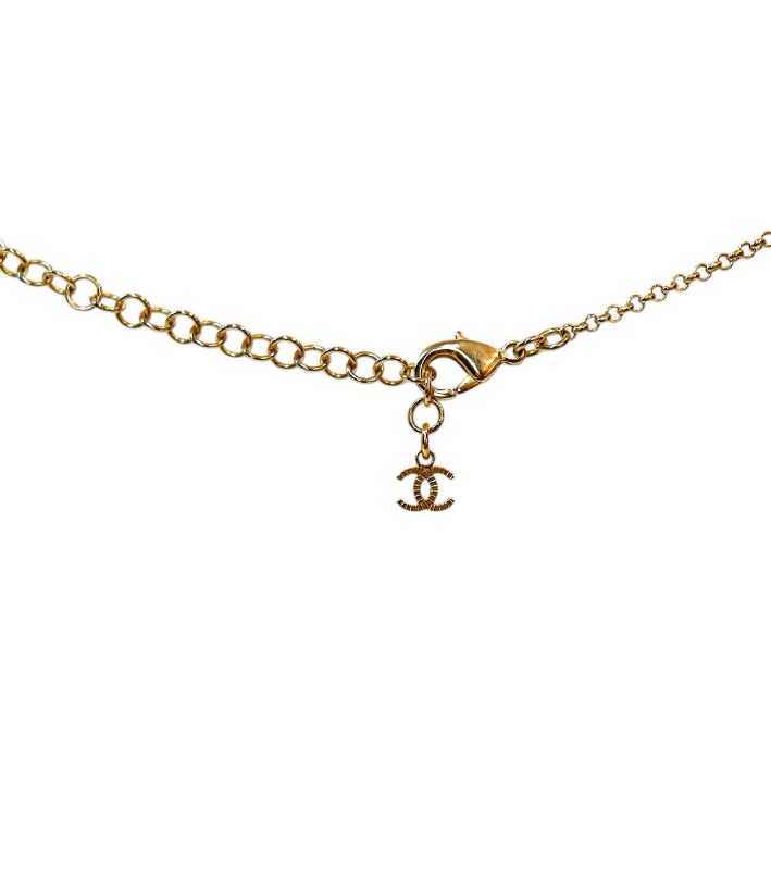 Chanel CC Pearl Necklace