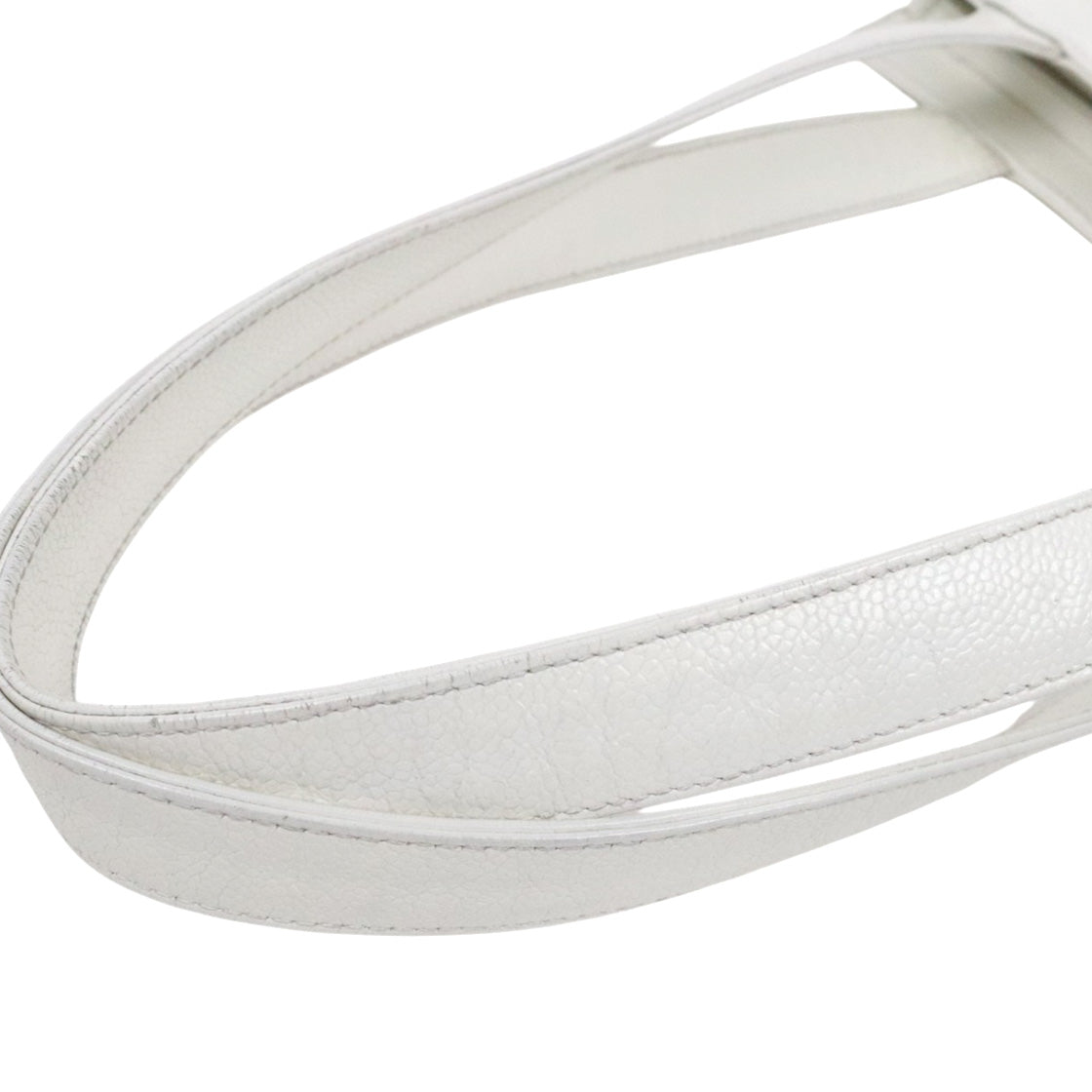 Chanel White Vintage Shoulder Bag