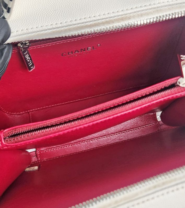 Chanel White Caviar Skin Cosmetic Case