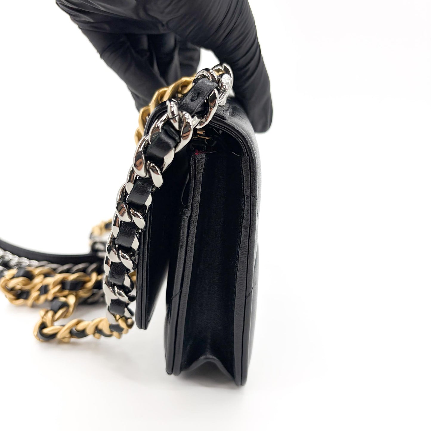 Chanel 19 Wallet on Chain Black