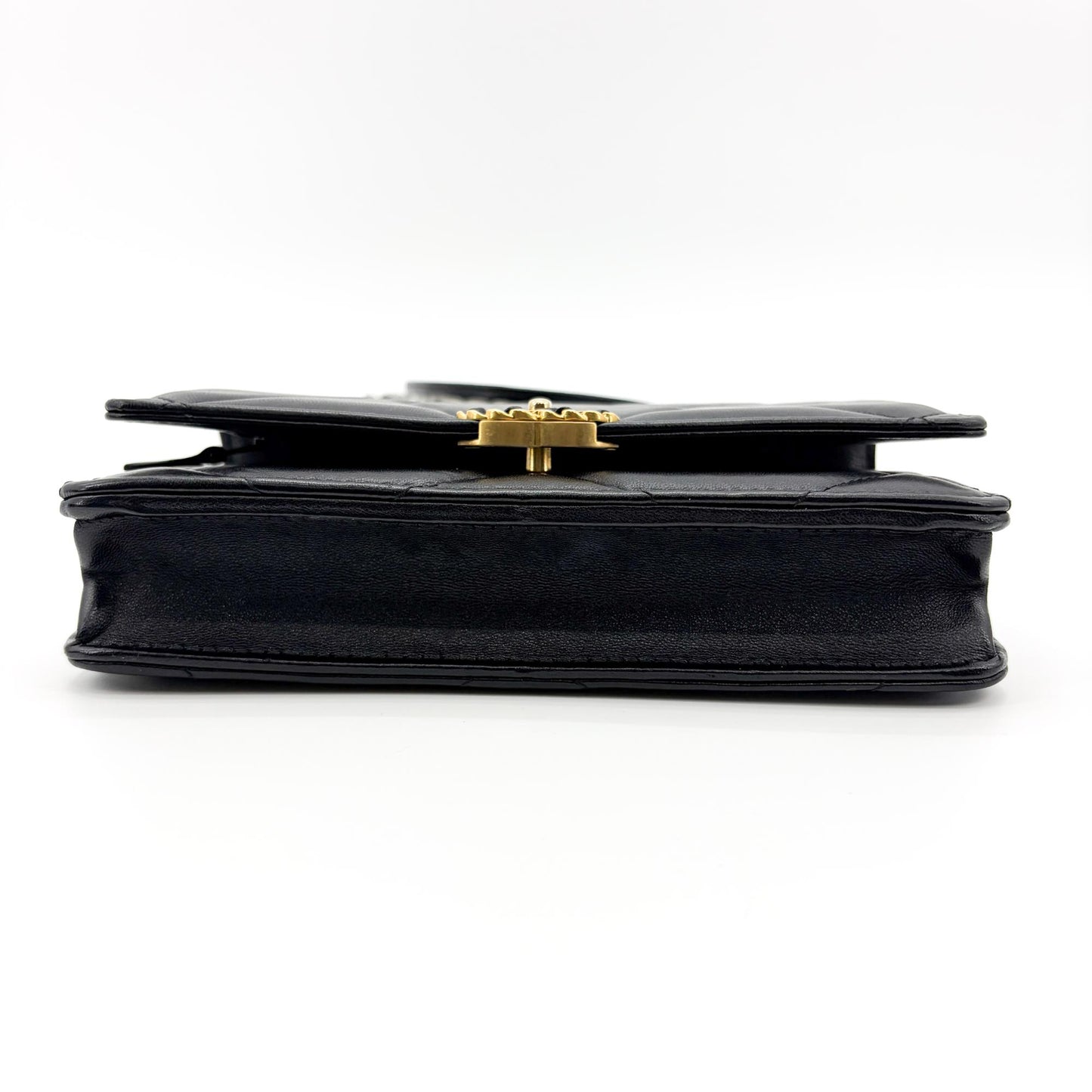 Chanel 19 Wallet on Chain Black