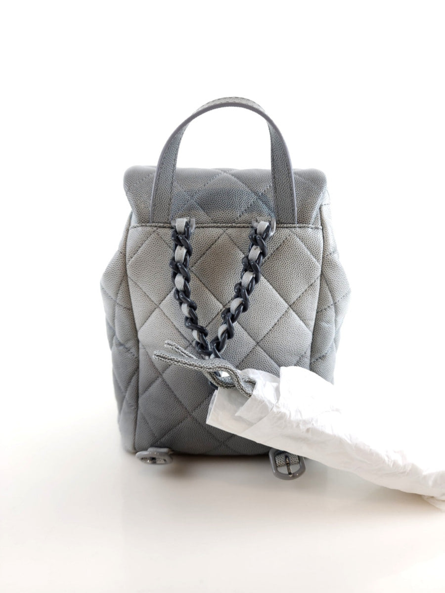 24C CC Flap Gradient Chain Backpack AS4618