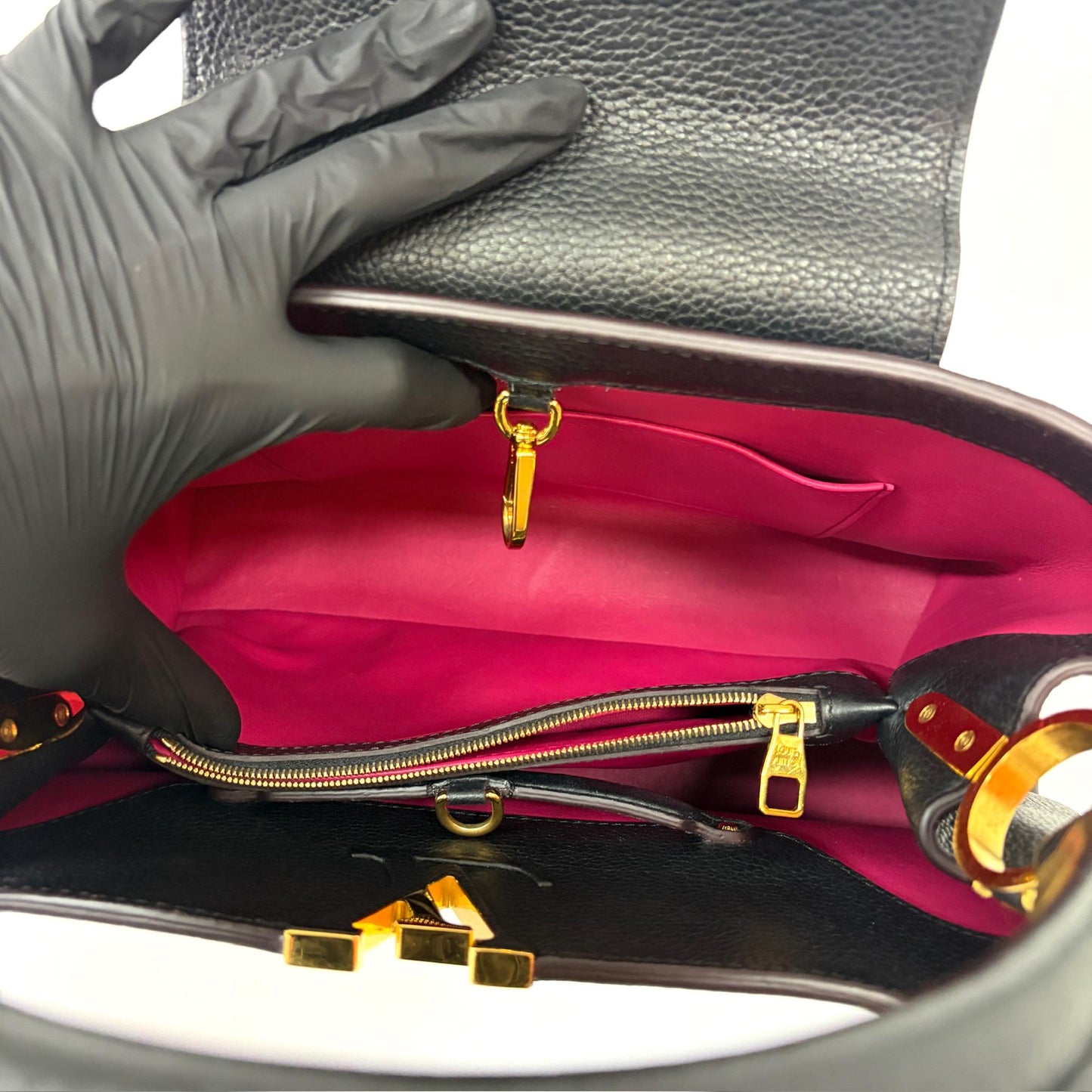 Louis Vuitton Capucines MM Noir Gold Hardware