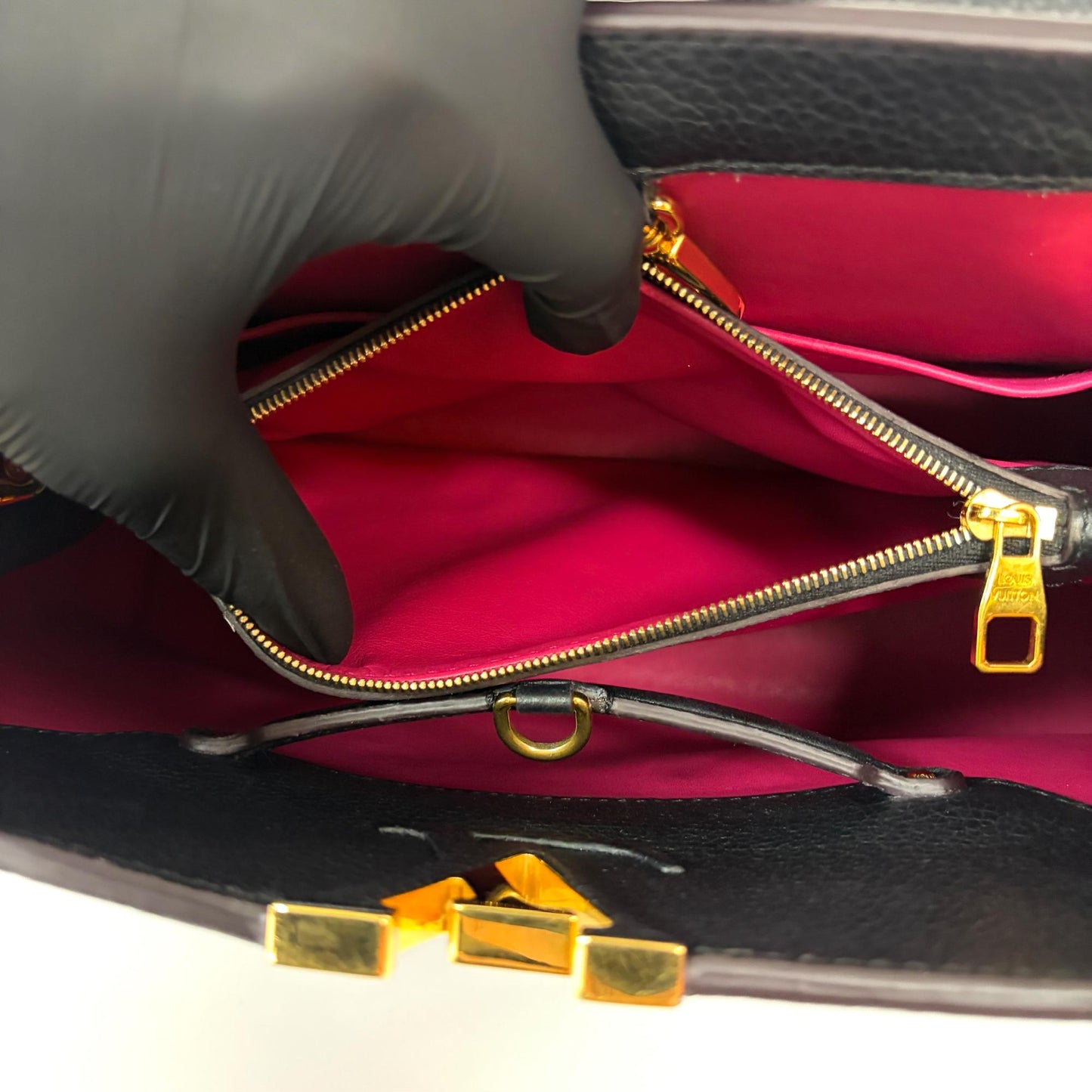 Louis Vuitton Capucines MM Noir Gold Hardware