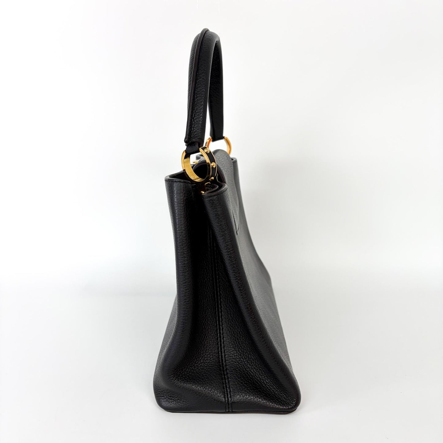 Louis Vuitton Capucines MM Noir Gold Hardware