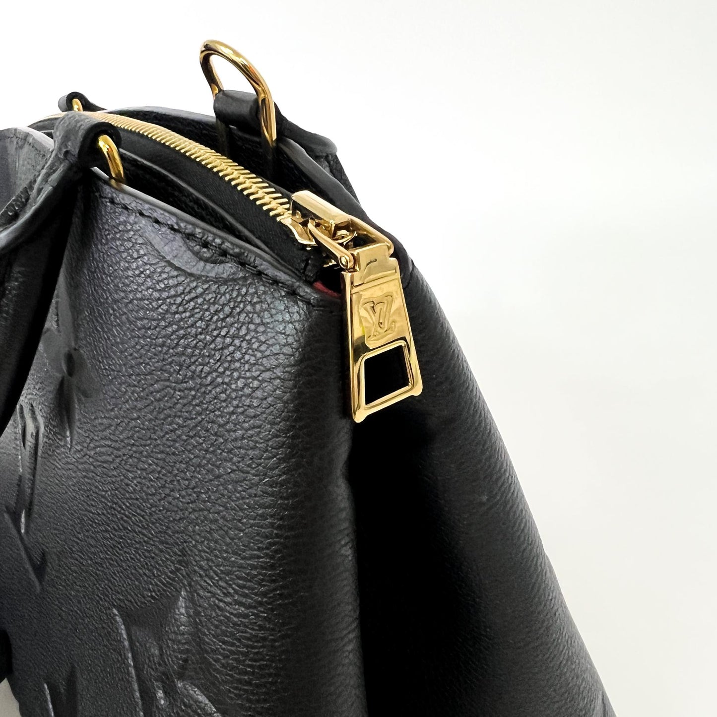 Louis Vuitton Petite Palais Monogram Empreinte Noire