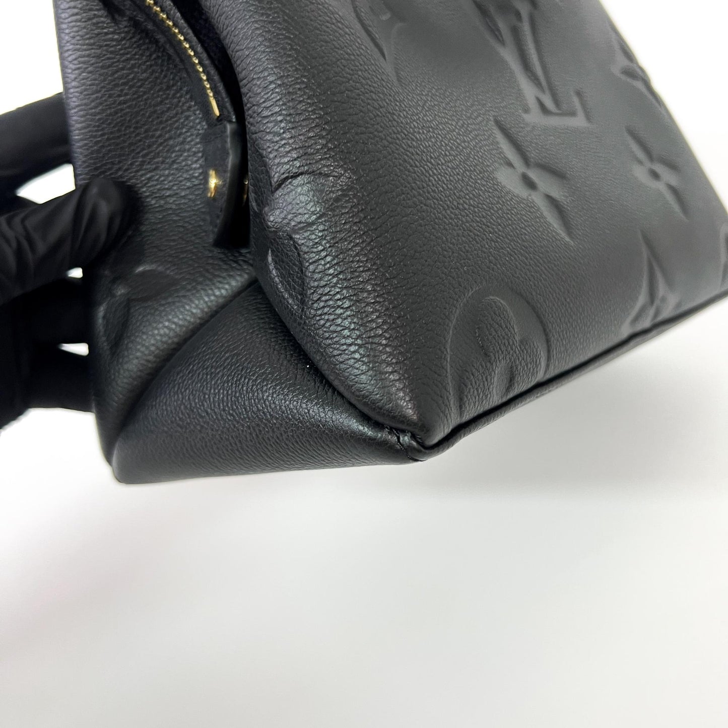 Louis Vuitton Petite Palais Monogram Empreinte Noire