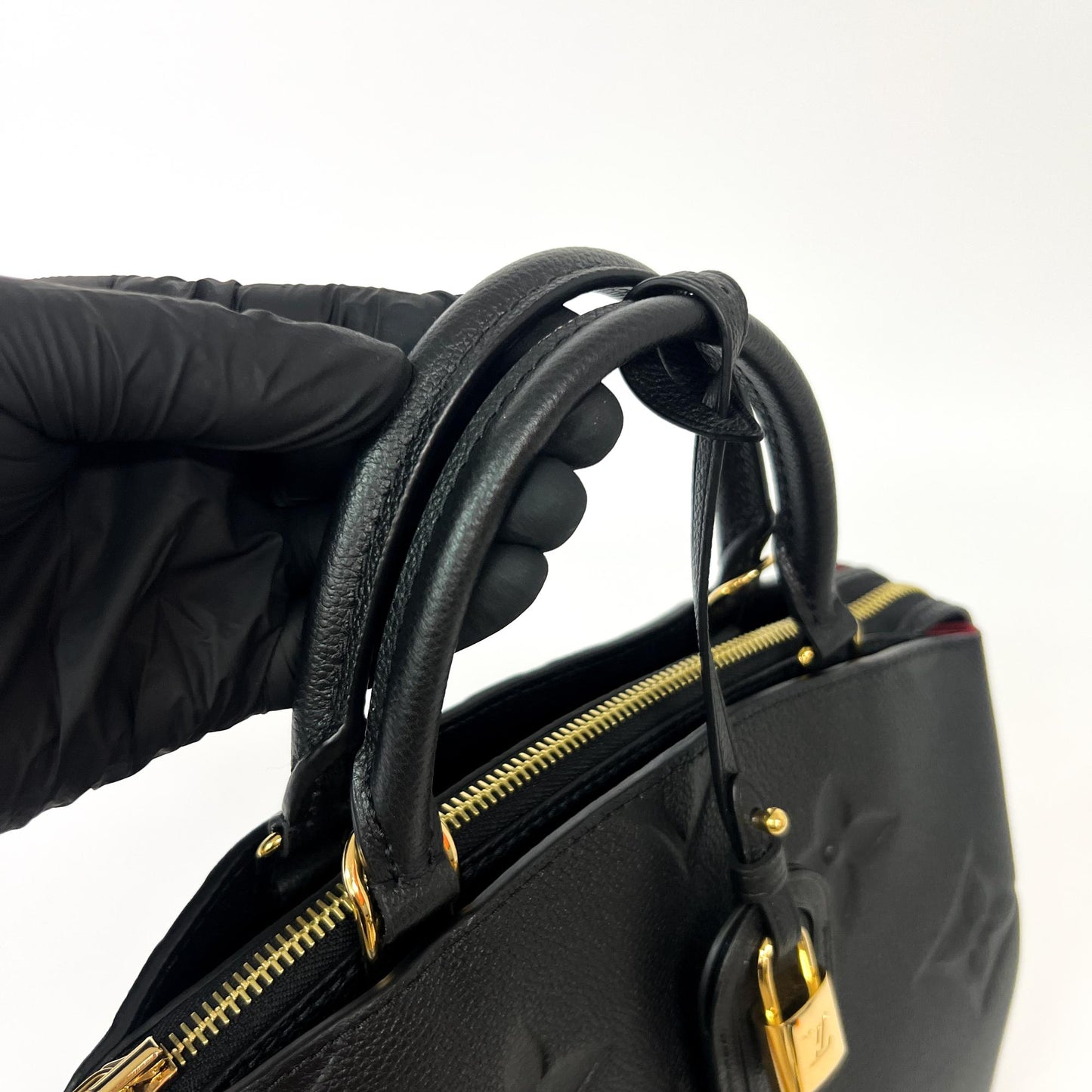 Louis Vuitton Petite Palais Monogram Empreinte Noire
