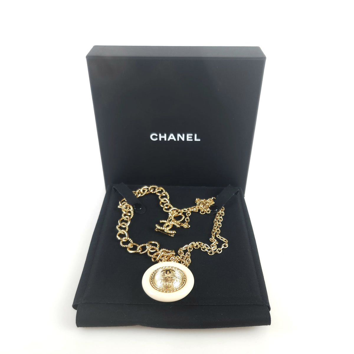 CC Coin Chain Brooch
