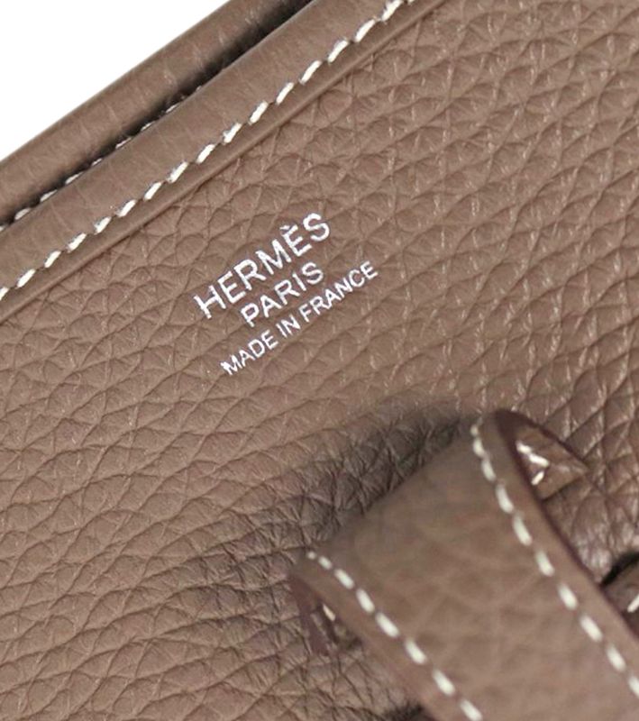 Engraved Hermès Evelyn 29 B