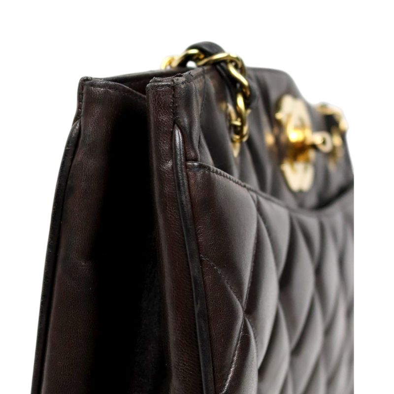 Chanel Black Quilted CC Chain Shoulder Bag