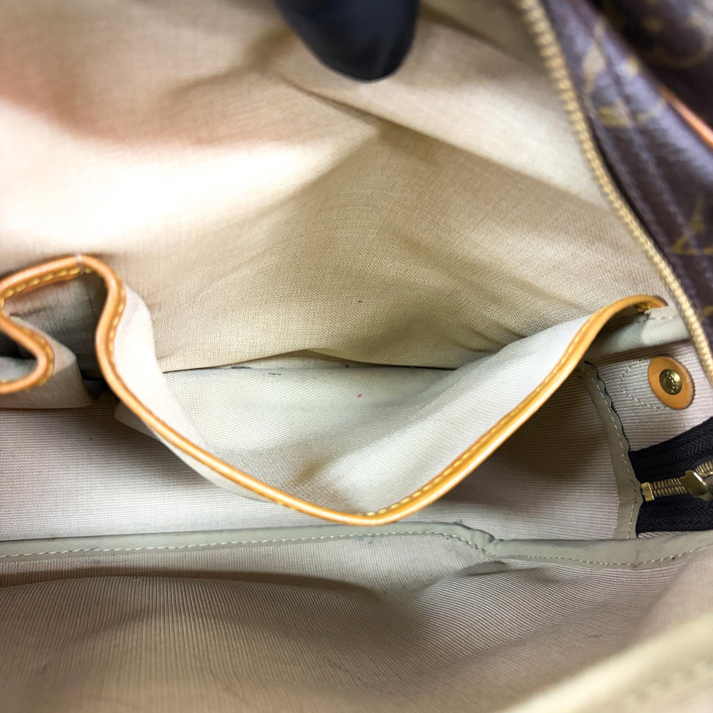 Louis Vuitton Monogram Reporter PM