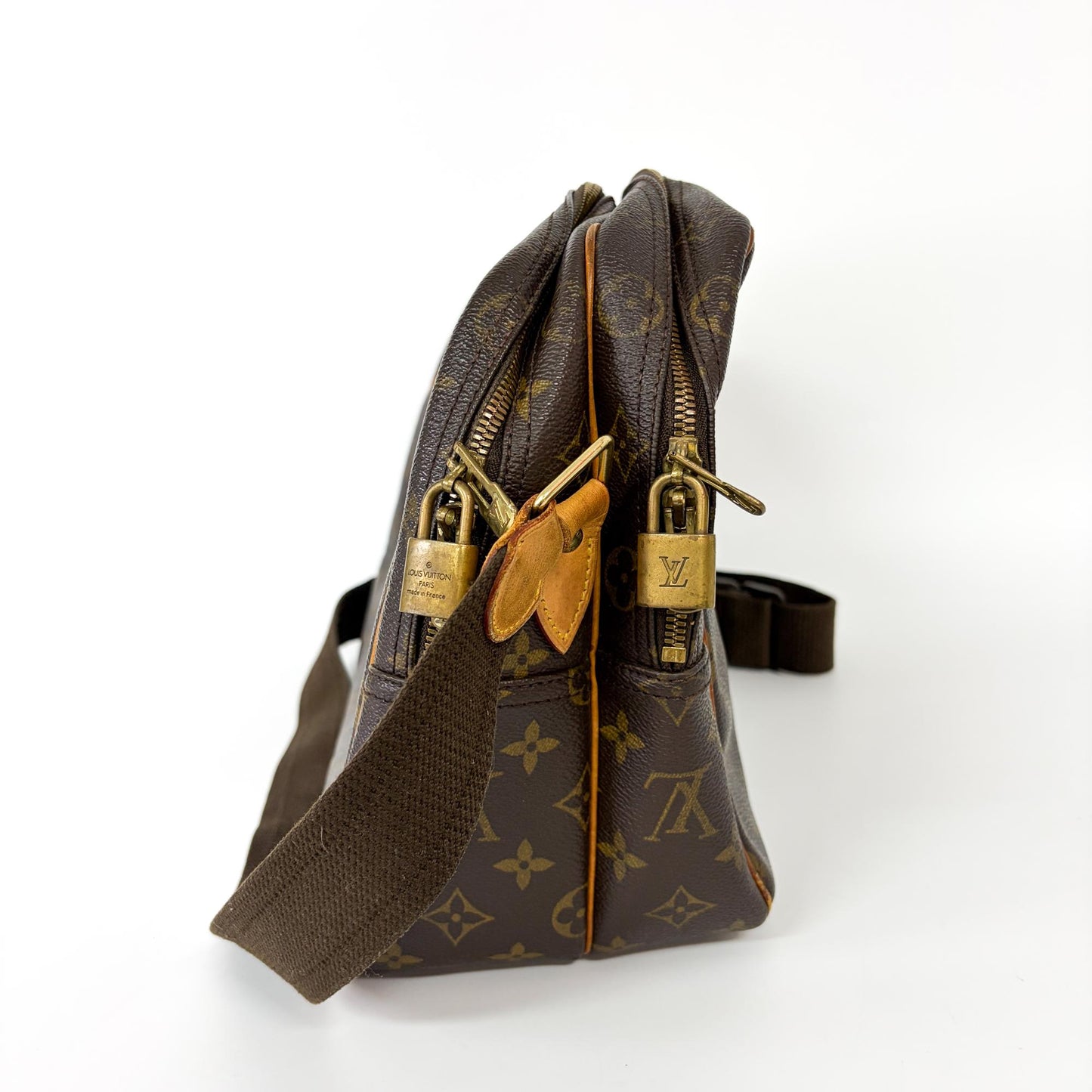 Louis Vuitton Monogram Reporter PM
