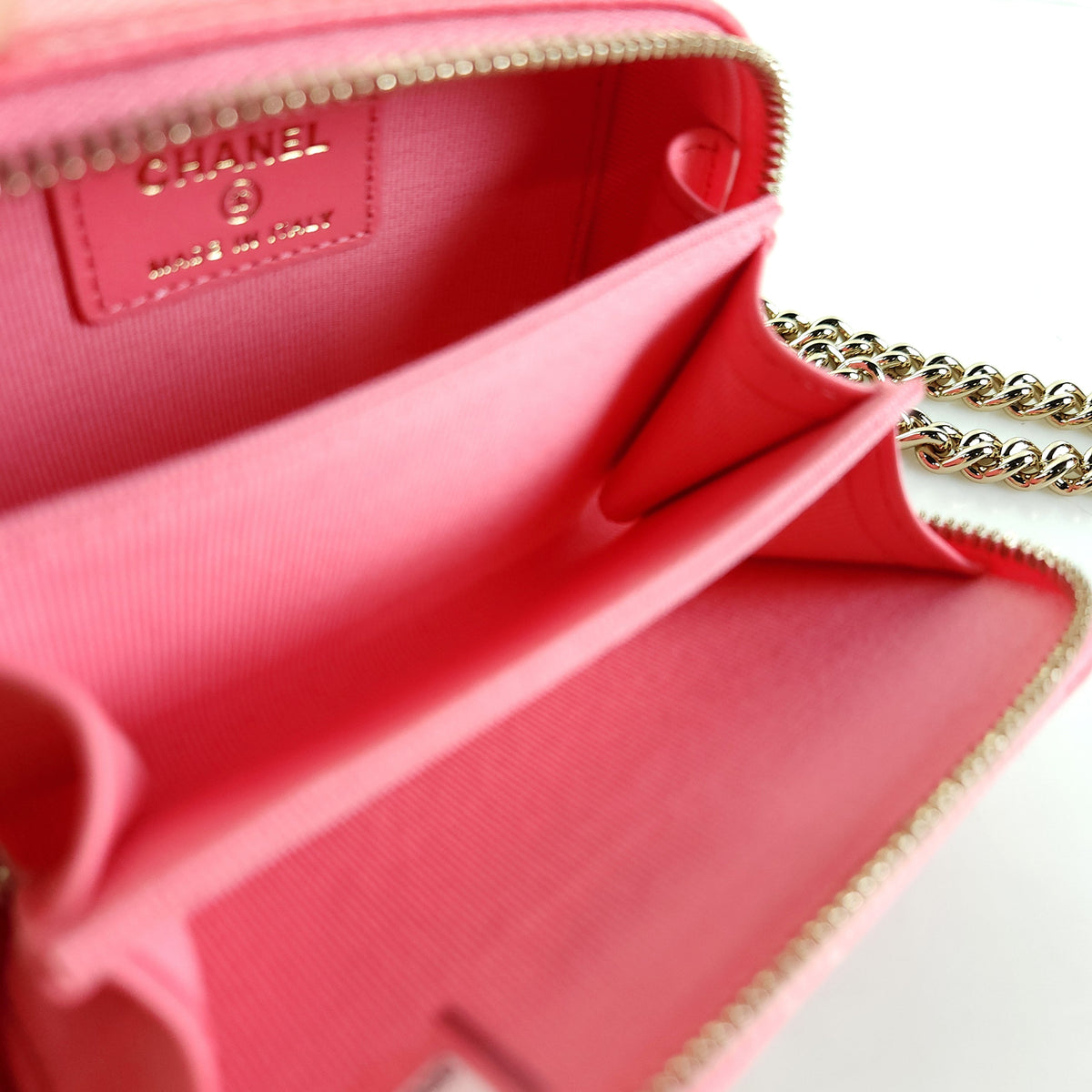 Boy Caviar Chain Card Wallet AP270