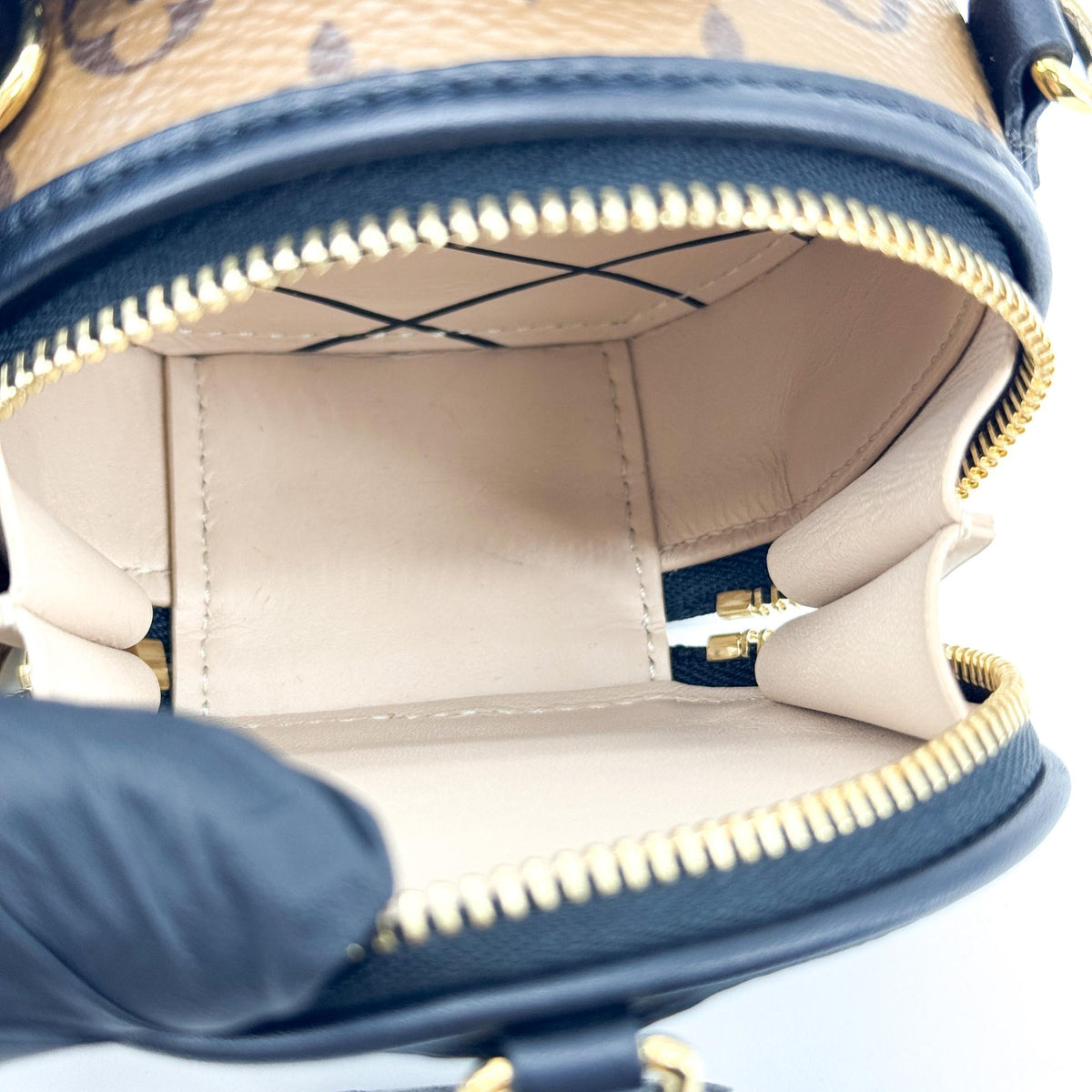 Louis Vuitton Mini Boîte Chapeau Monogram Reverse Canvas Bag