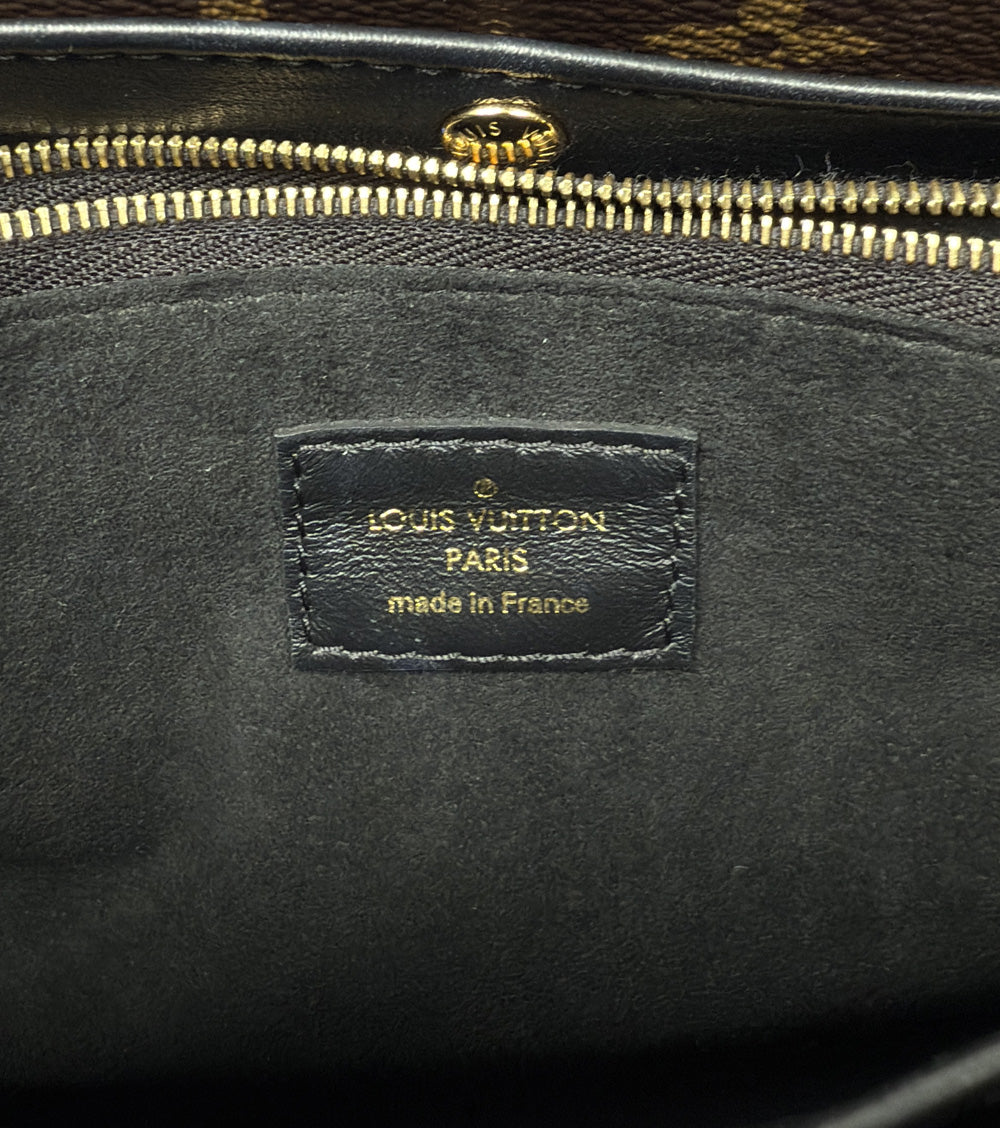 Louis Vuitton Monogram Double V-Flap Shoulder Bag