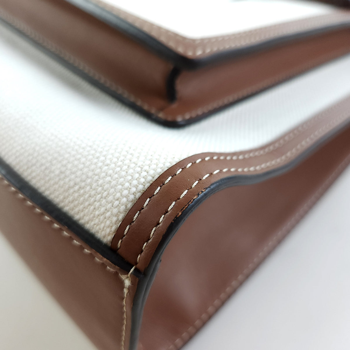 Medium Pocket Tote Bag Shoulder Bag 8031745