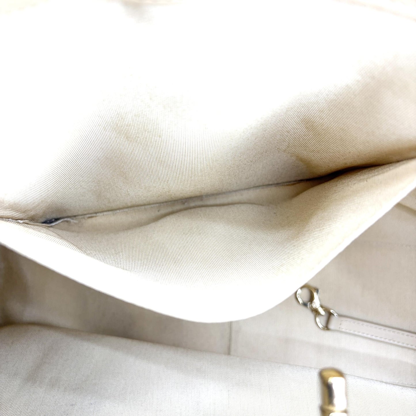 Chanel Quilted Chain Shoulder Tote Bag Beige Lambskin Gold Hardware