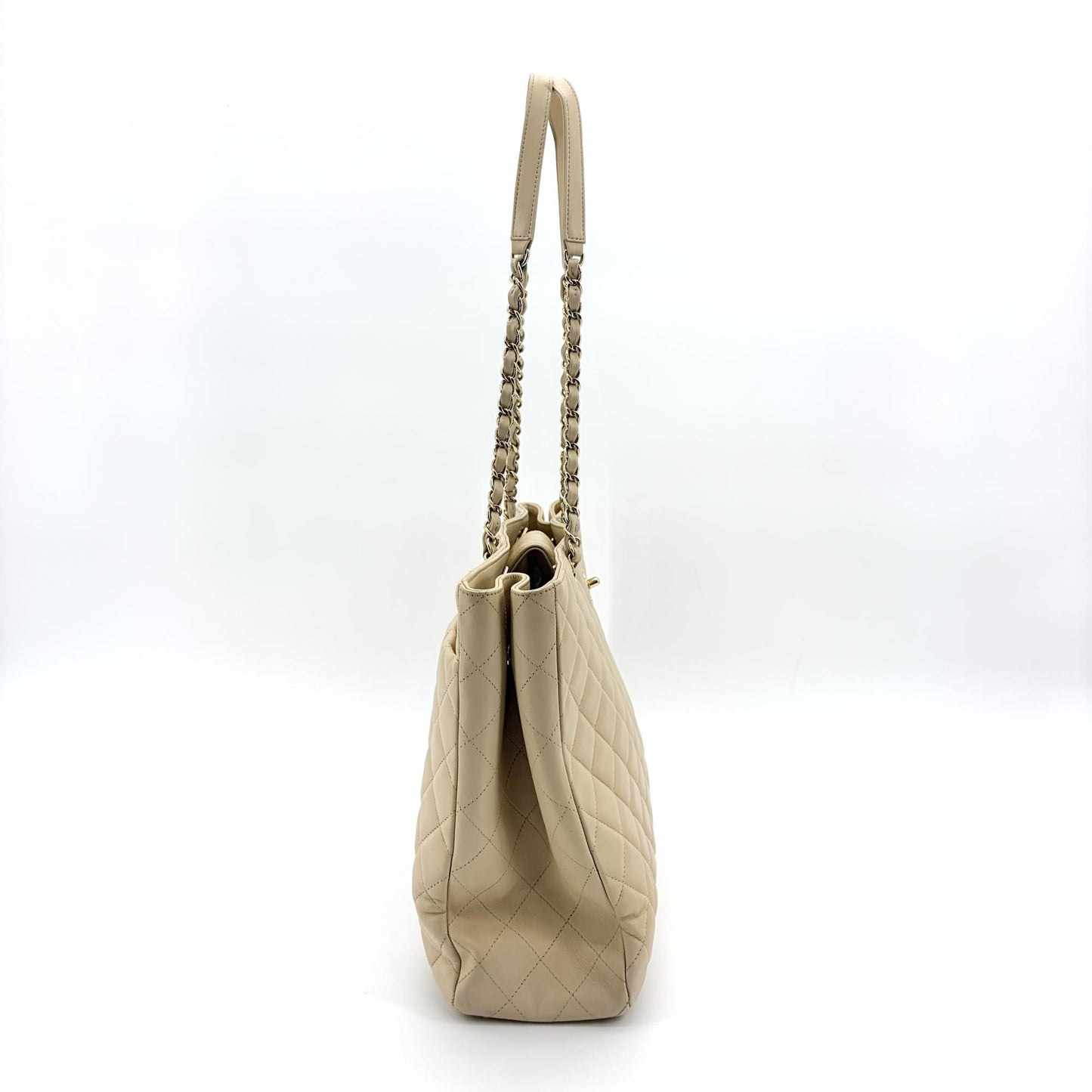 Chanel Quilted Chain Shoulder Tote Bag Beige Lambskin Gold Hardware